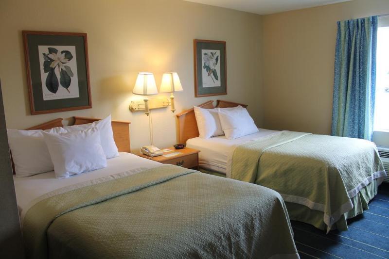 Days Inn & Suites By Wyndham Bridgeport - Clarksburg מראה חיצוני תמונה