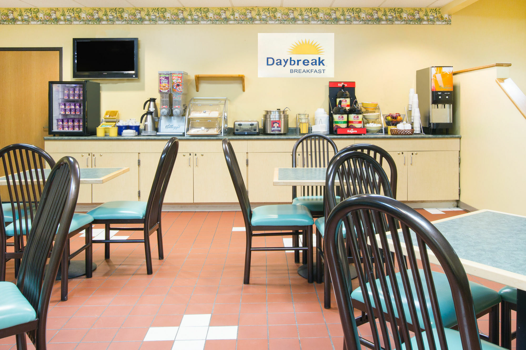 Days Inn & Suites By Wyndham Bridgeport - Clarksburg מראה חיצוני תמונה