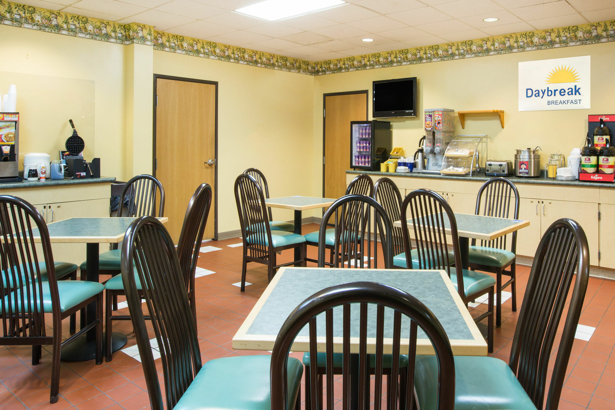 Days Inn & Suites By Wyndham Bridgeport - Clarksburg מראה חיצוני תמונה
